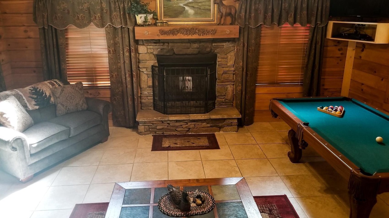 Photo of Livingroom in Ridgedale