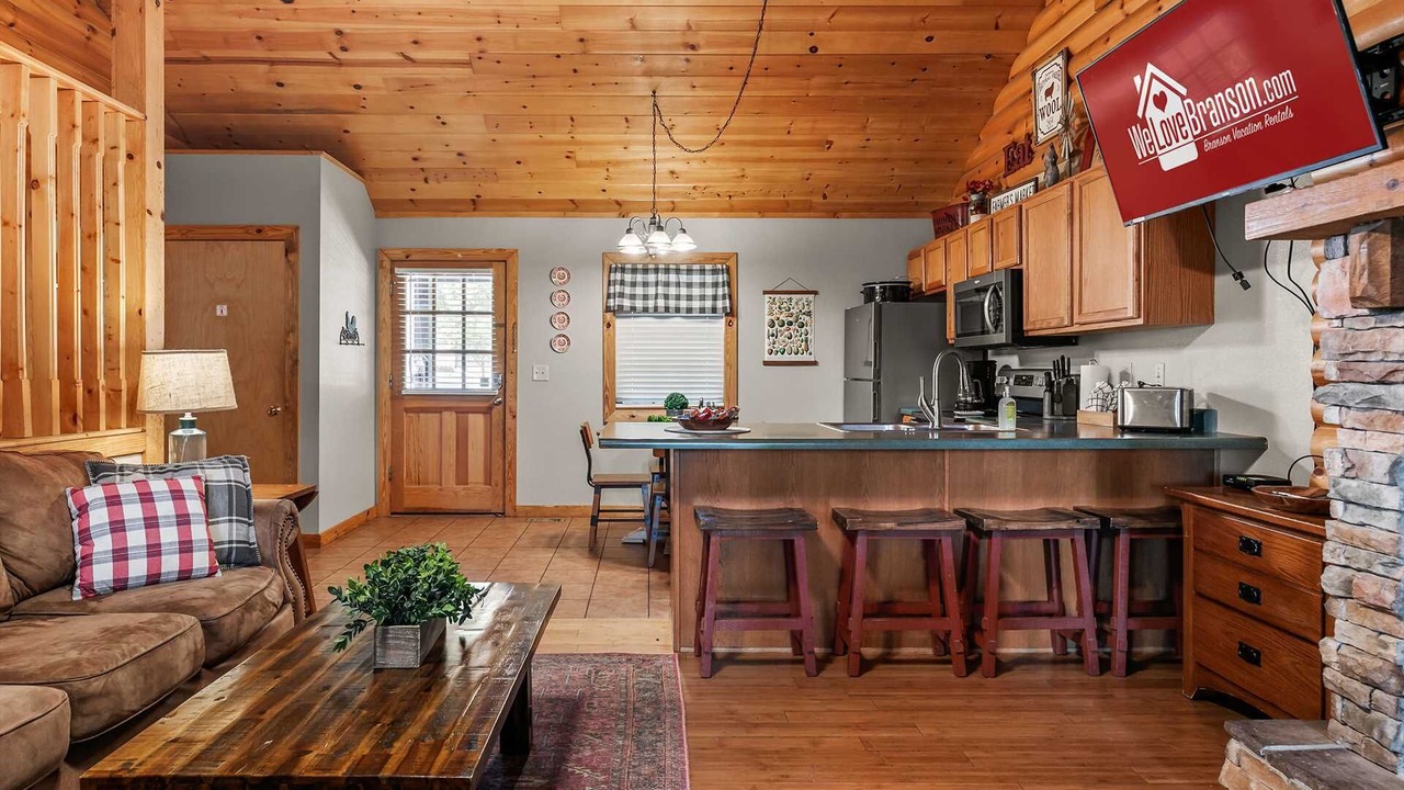 Photo of Livingroom in Notch Estates