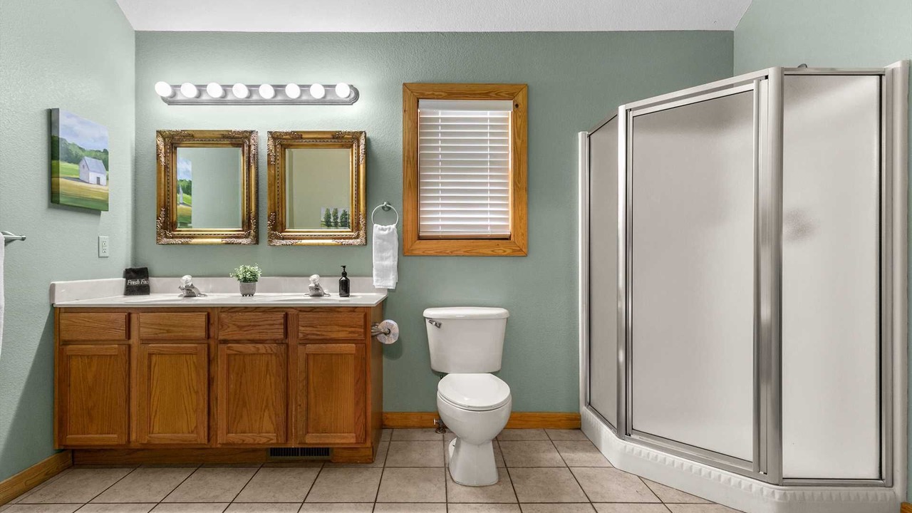 Photo of Bathroom in Notch Estates