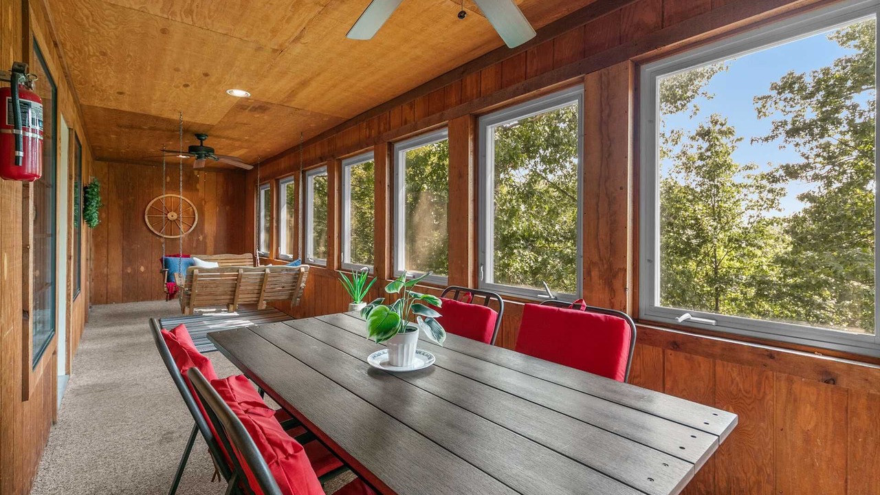 Photo of Others in Notch Estates