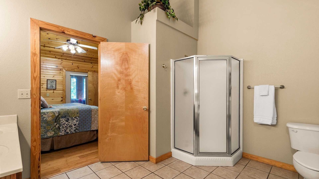 Photo of Bathroom in Notch Estates