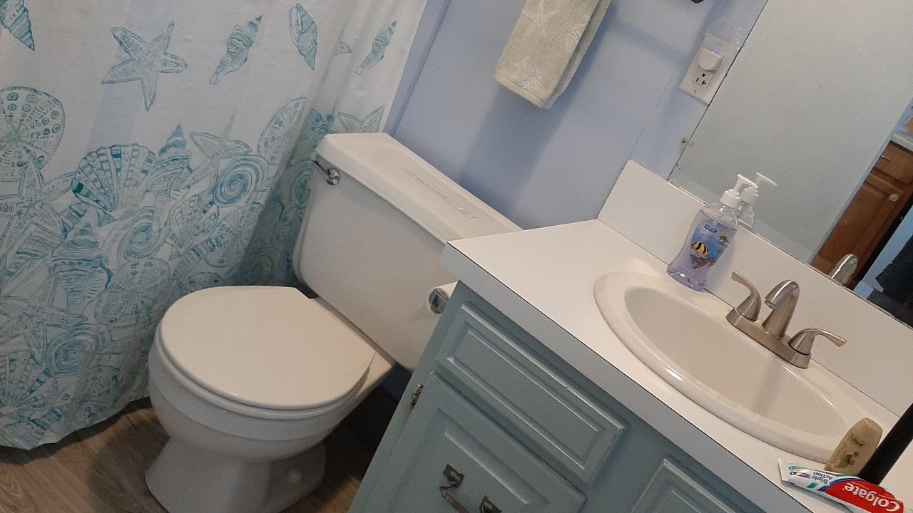 Photo of Bathroom in Brigands' Bay