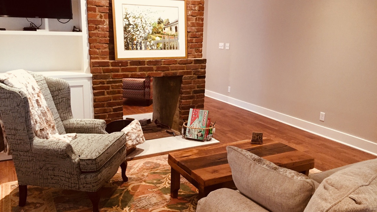 Photo of Livingroom in Bardstown