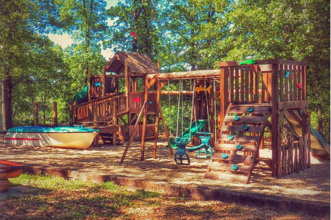 Photo of Others in Branson Cedars