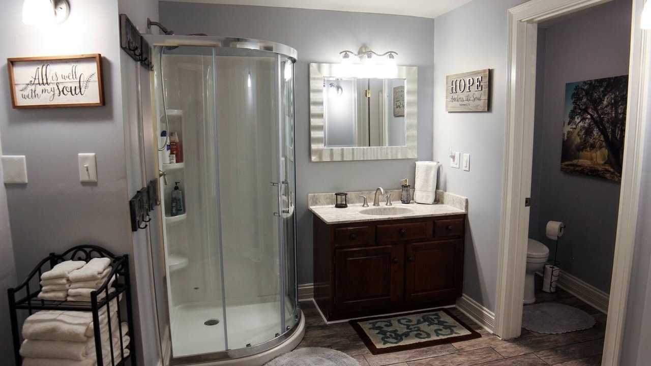 Photo of Bathroom in Pendleton