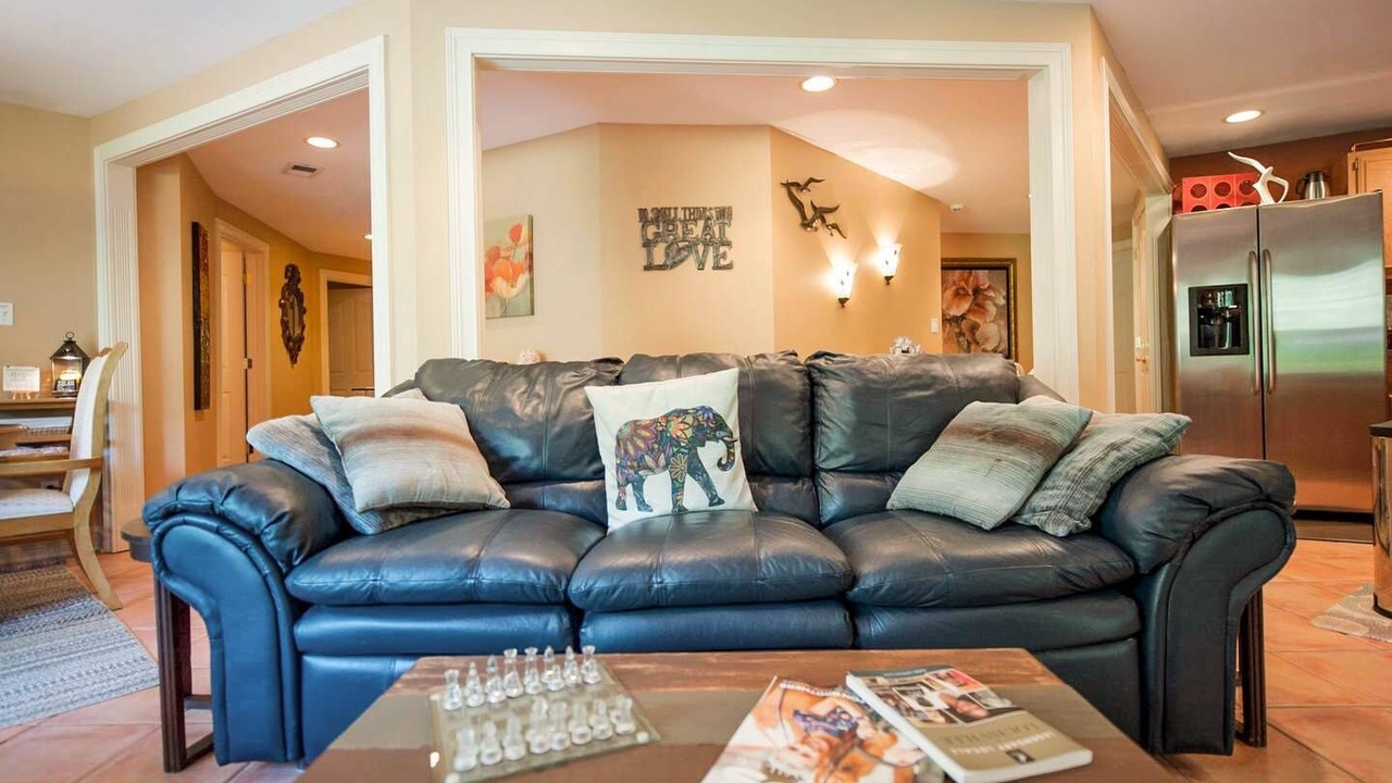 Photo of Livingroom in Pendleton