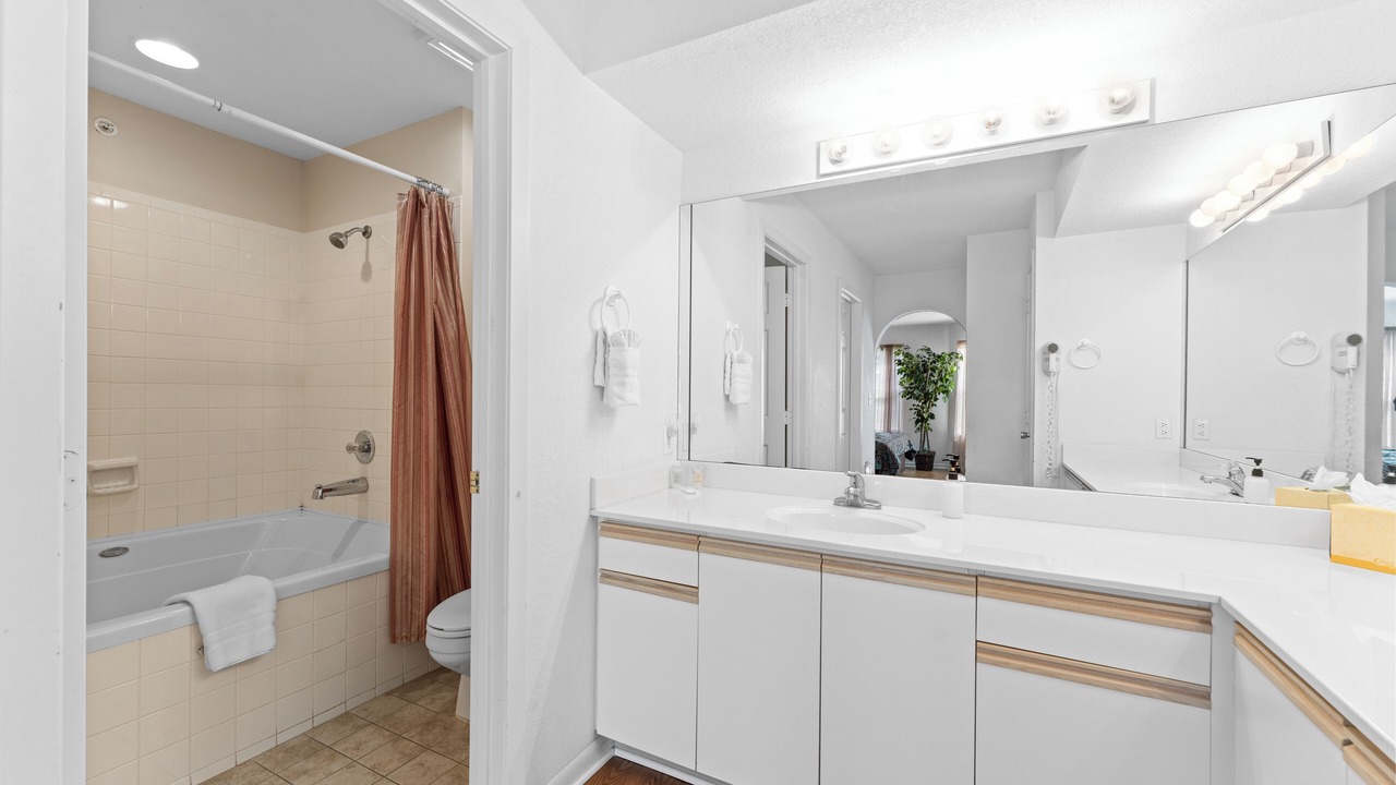 Photo of Bathroom in Branson