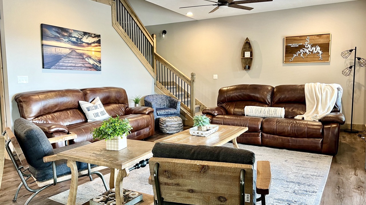 Photo of Livingroom in Table Rock