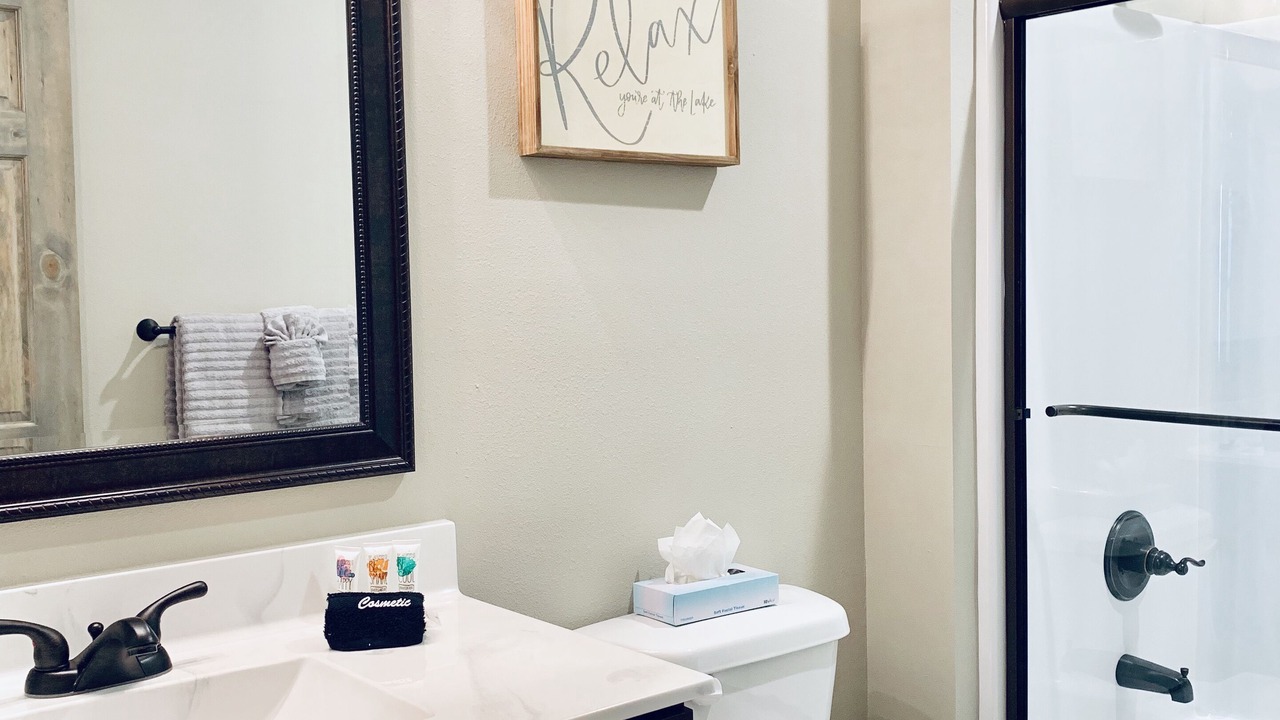 Photo of Bathroom in Table Rock