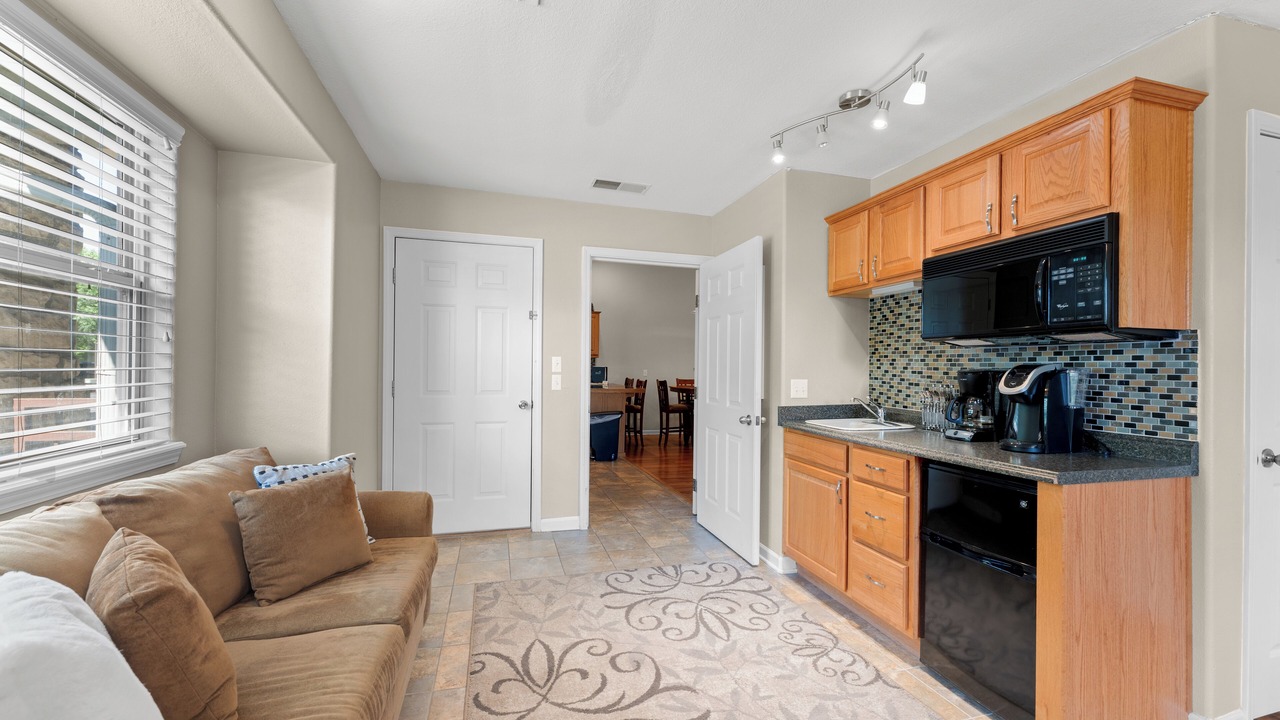 Photo of Livingroom in Branson West