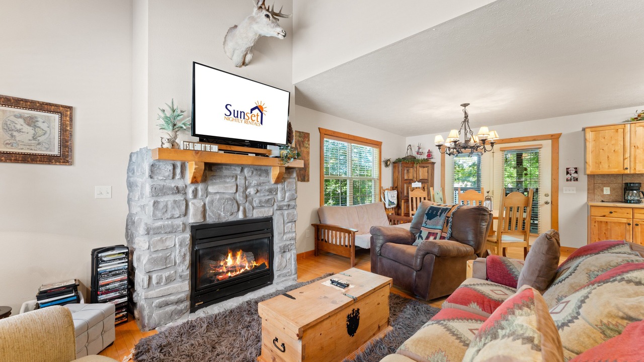 Photo of Livingroom in Branson West