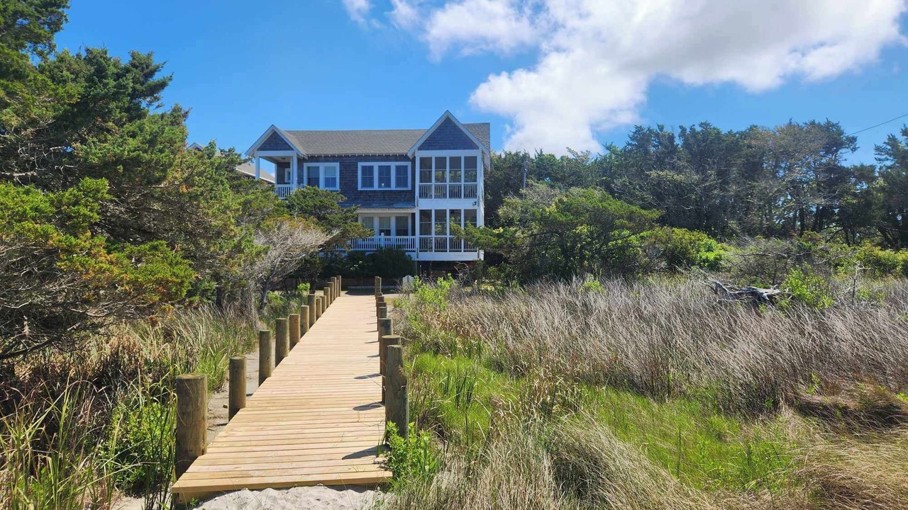 Photo of Others in Ocracoke