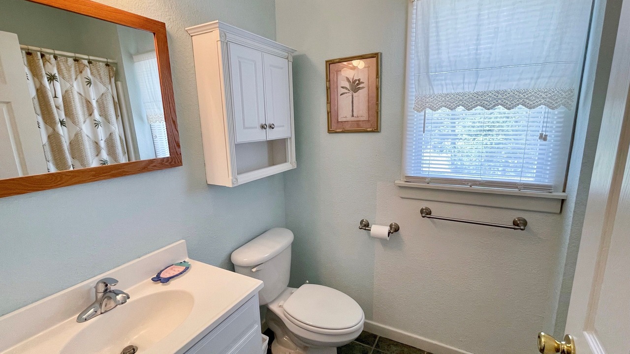 Photo of Bathroom in Ocracoke