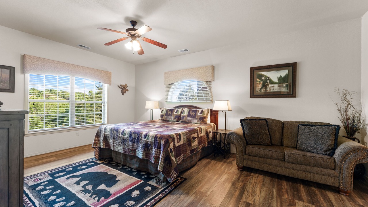 Photo of Bedroom in Branson West