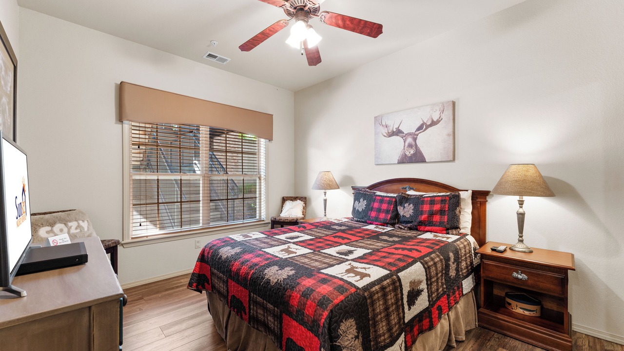 Photo of Bedroom in Branson West
