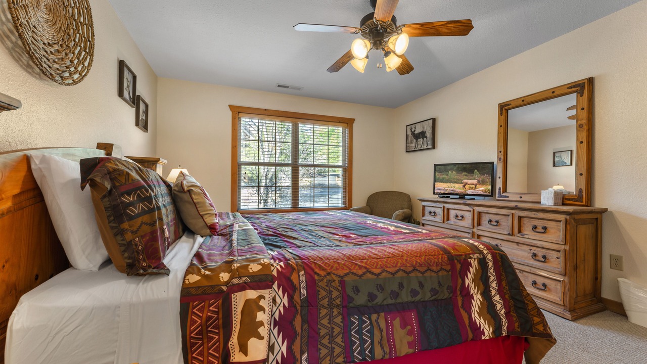Photo of Bedroom in Branson West