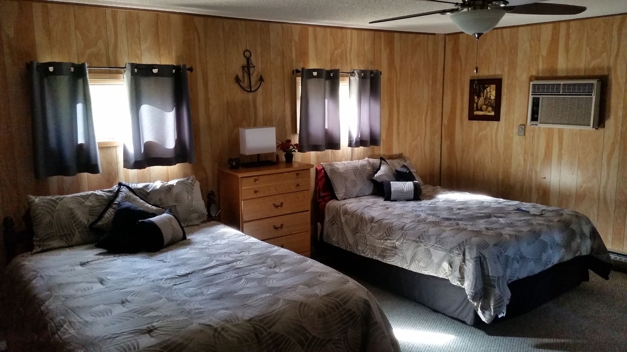 Photo of Bedroom in Shell Knob