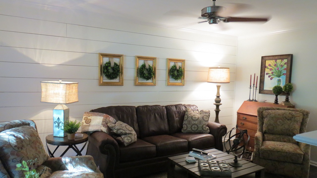 Photo of Livingroom in Bardstown