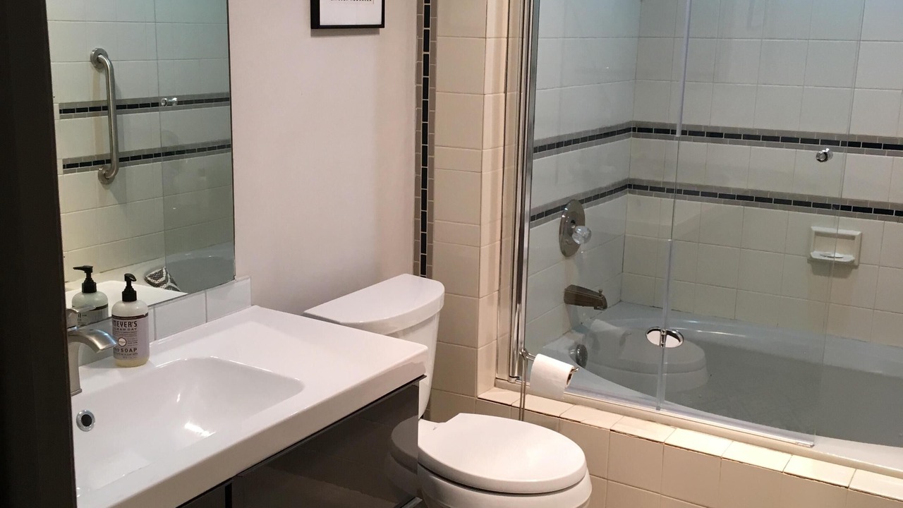 Photo of Bathroom in Lincoln