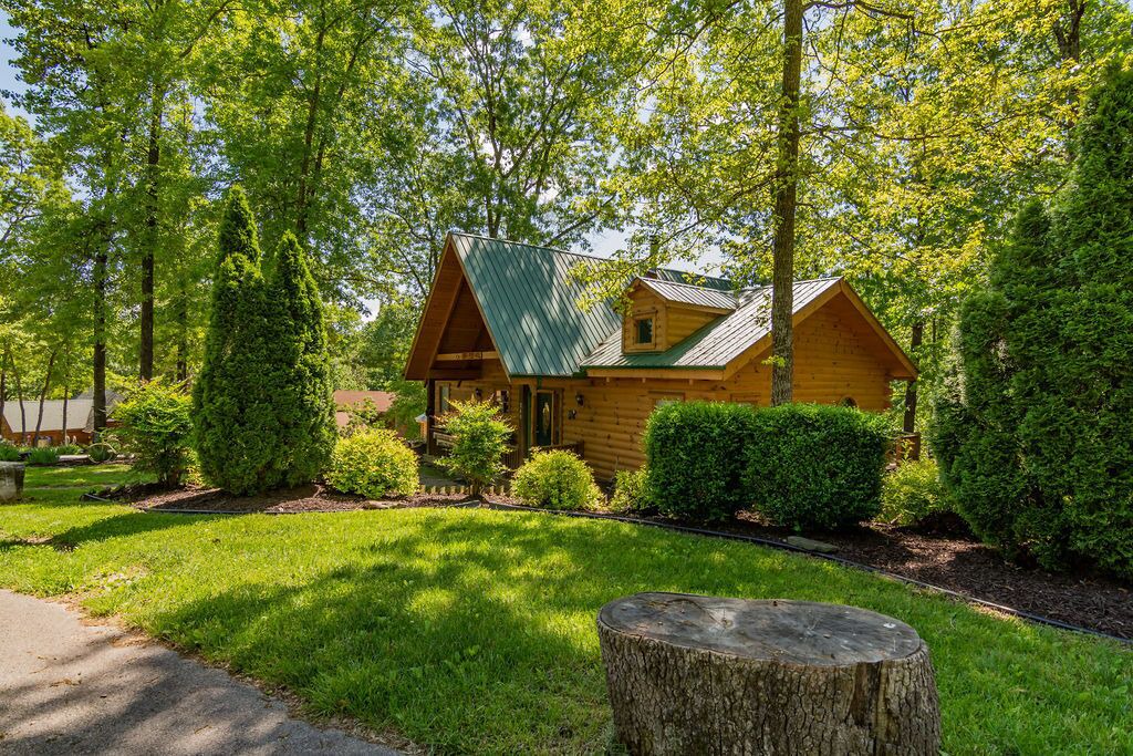 Photo of Outdoor in Branson Cedars
