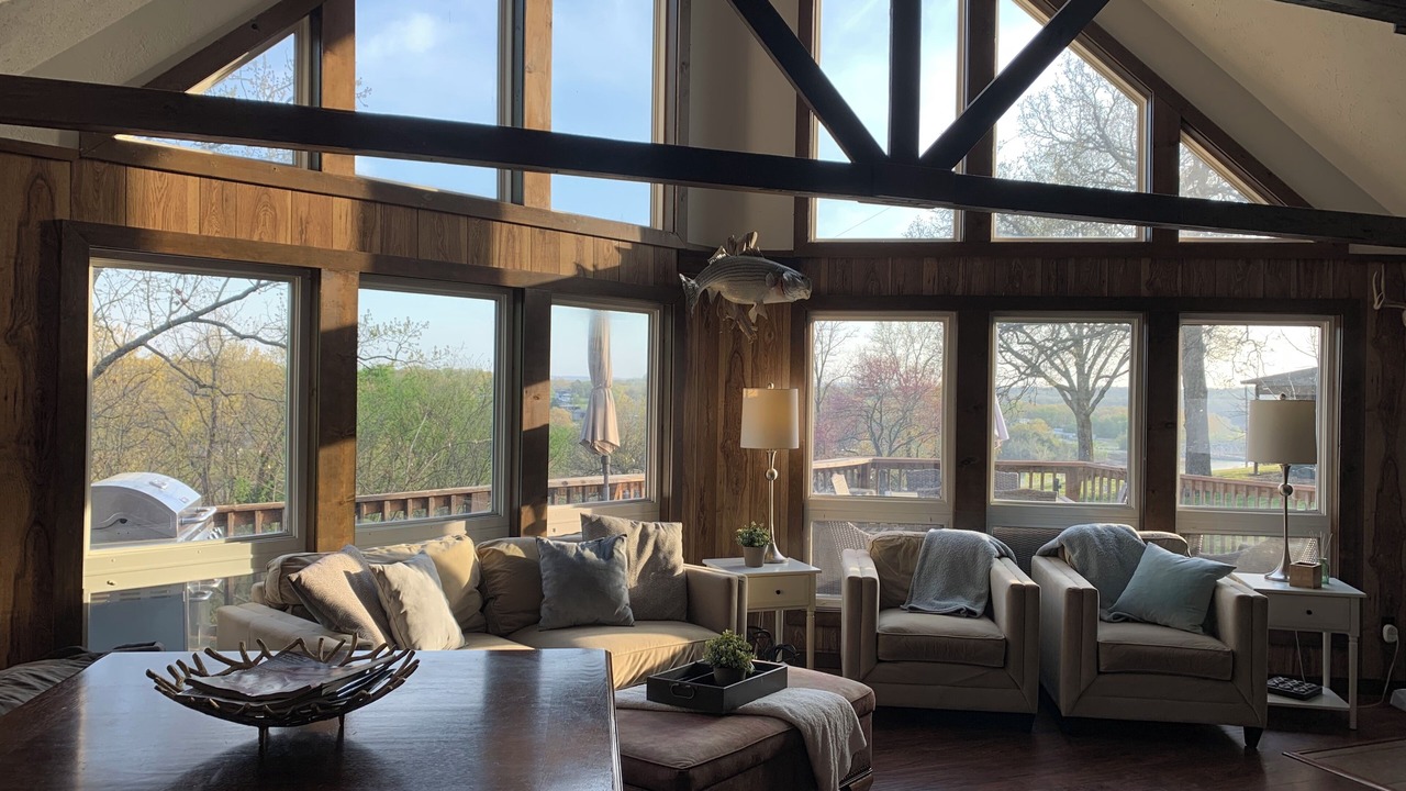 Photo of Livingroom in Shell Knob