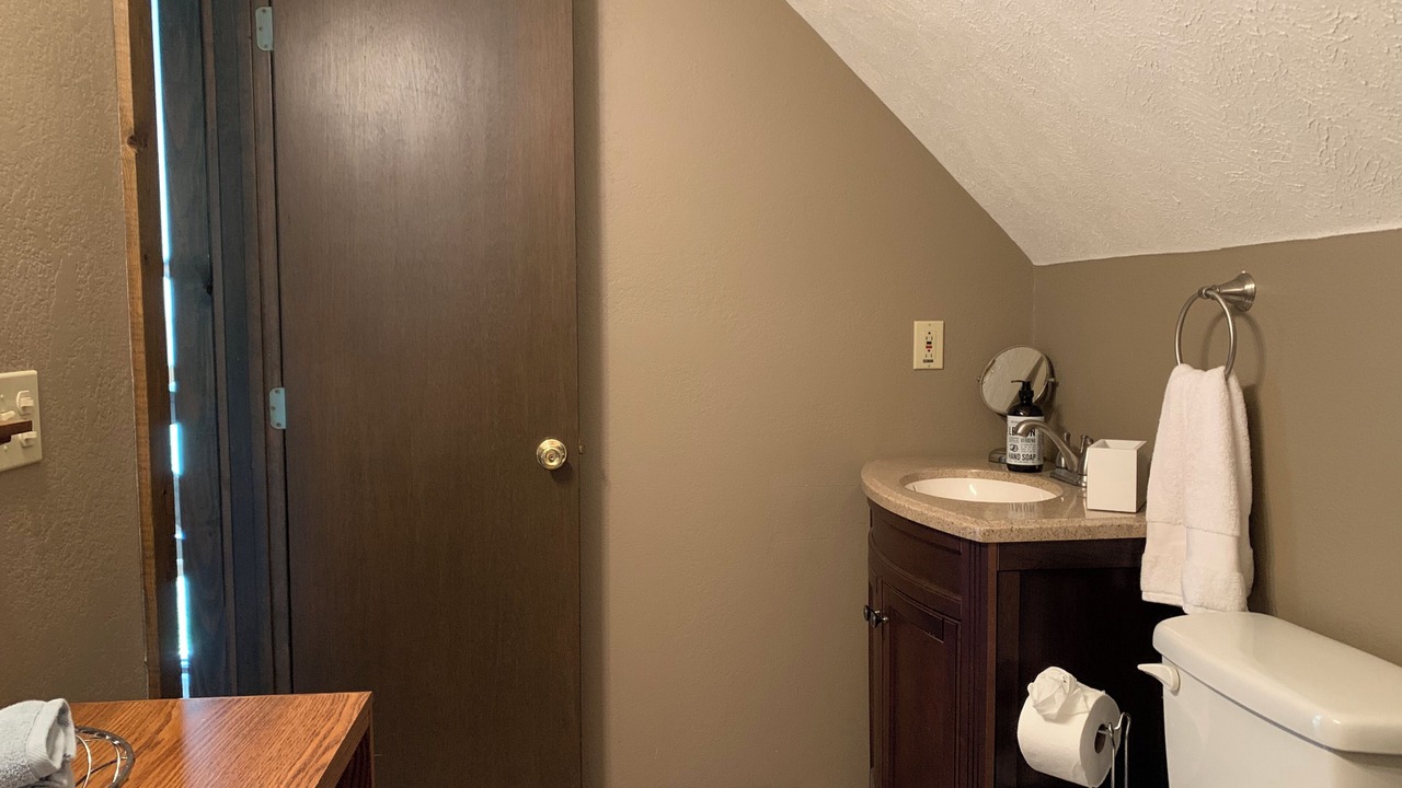 Photo of Bathroom in Shell Knob