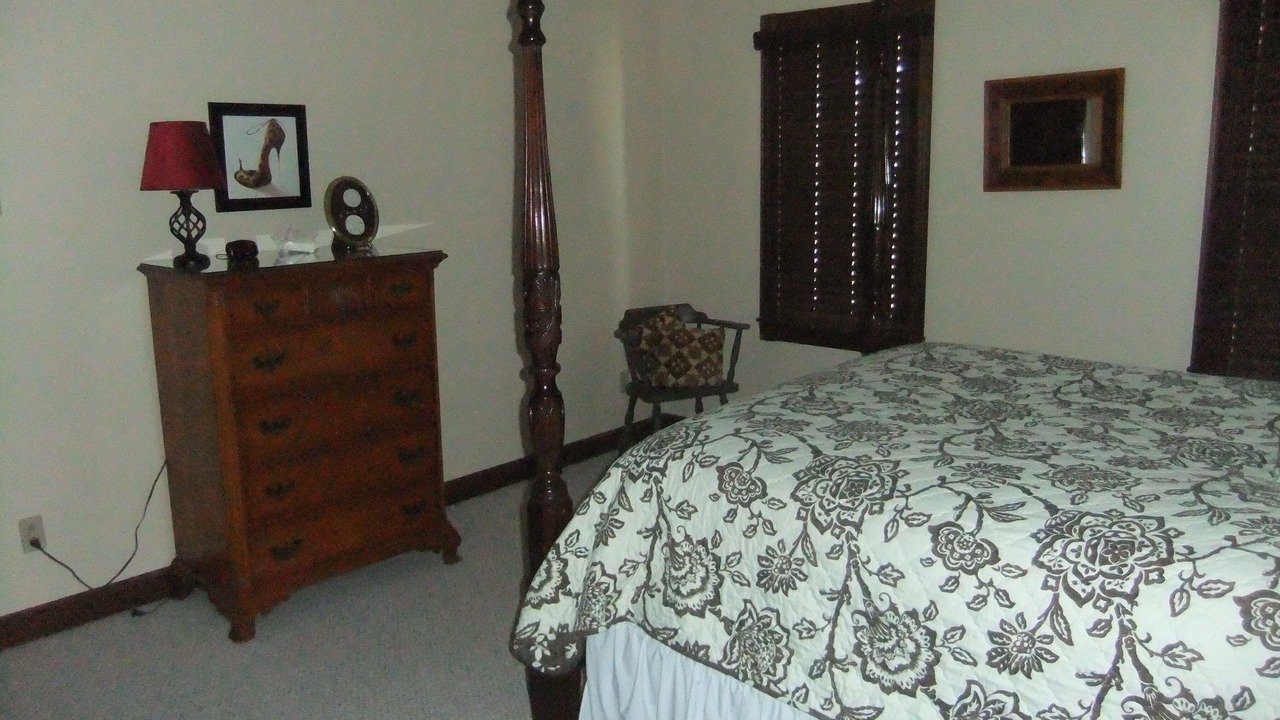 Photo of Bedroom in Bradfordsville