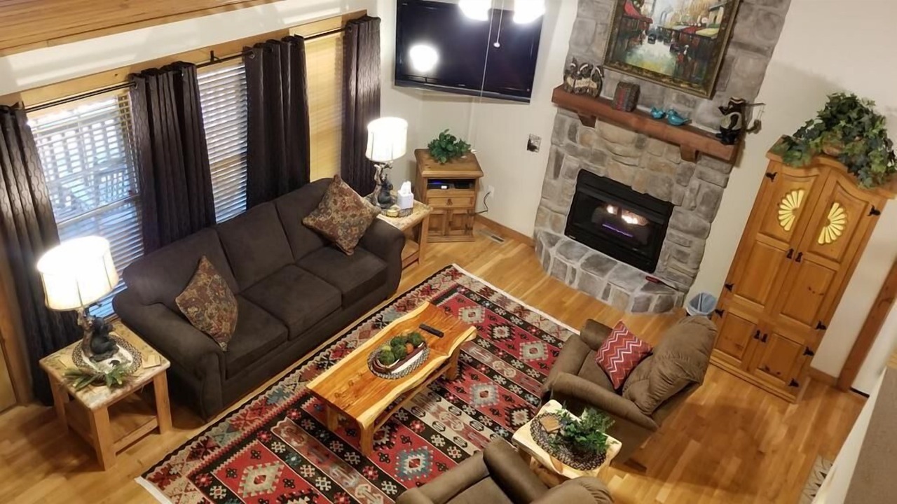Photo of Livingroom in Branson West