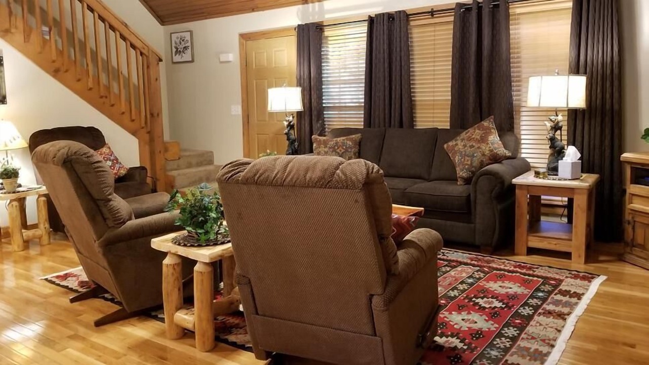 Photo of Livingroom in Branson West