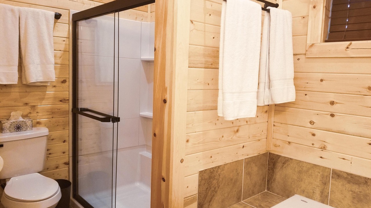 Photo of Bathroom in Ridgedale