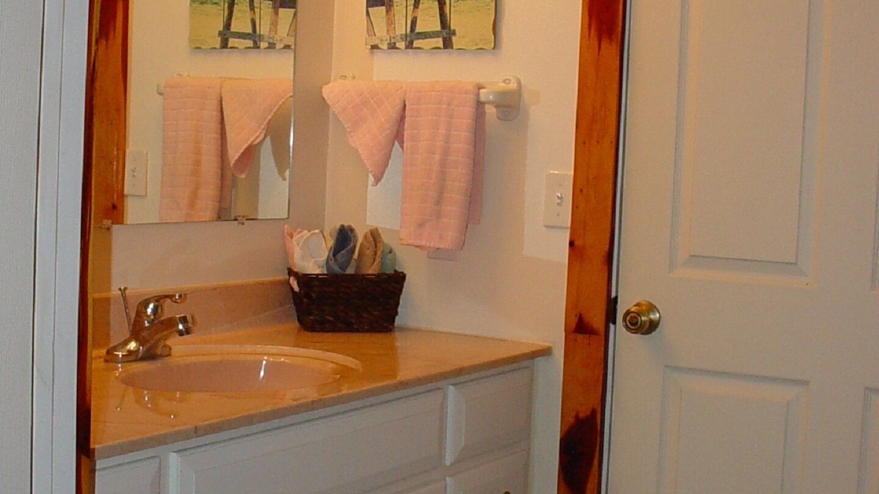 Photo of Bathroom in Hollister