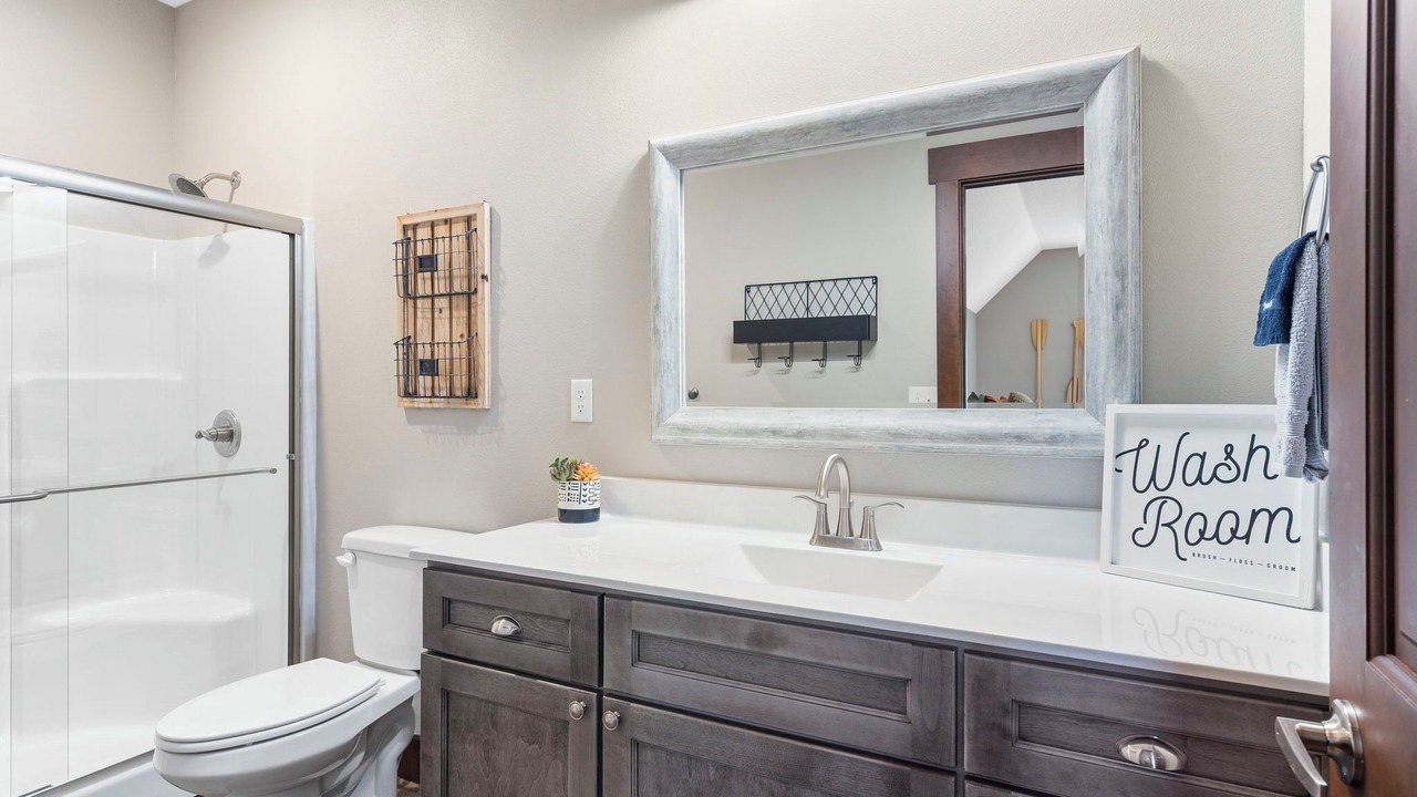 Photo of Bathroom in Table Rock