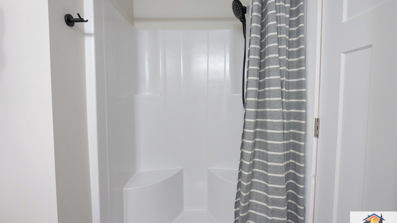 Photo of Bathroom in Notch Estates