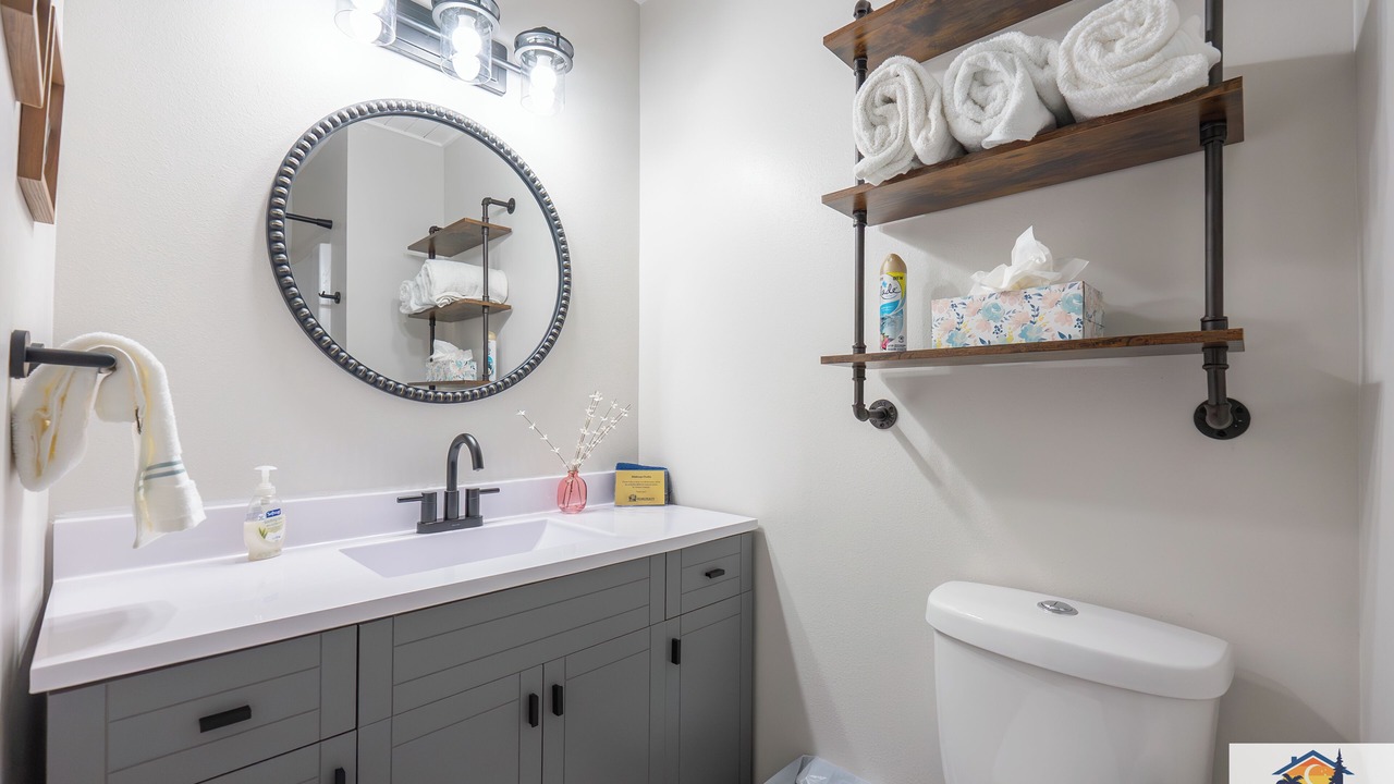 Photo of Bathroom in Notch Estates