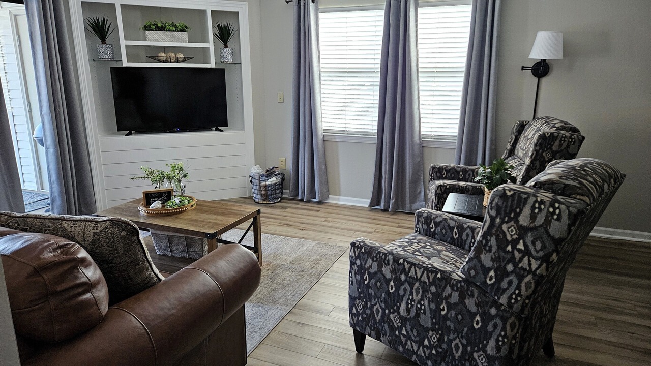 Photo of Livingroom in Table Rock