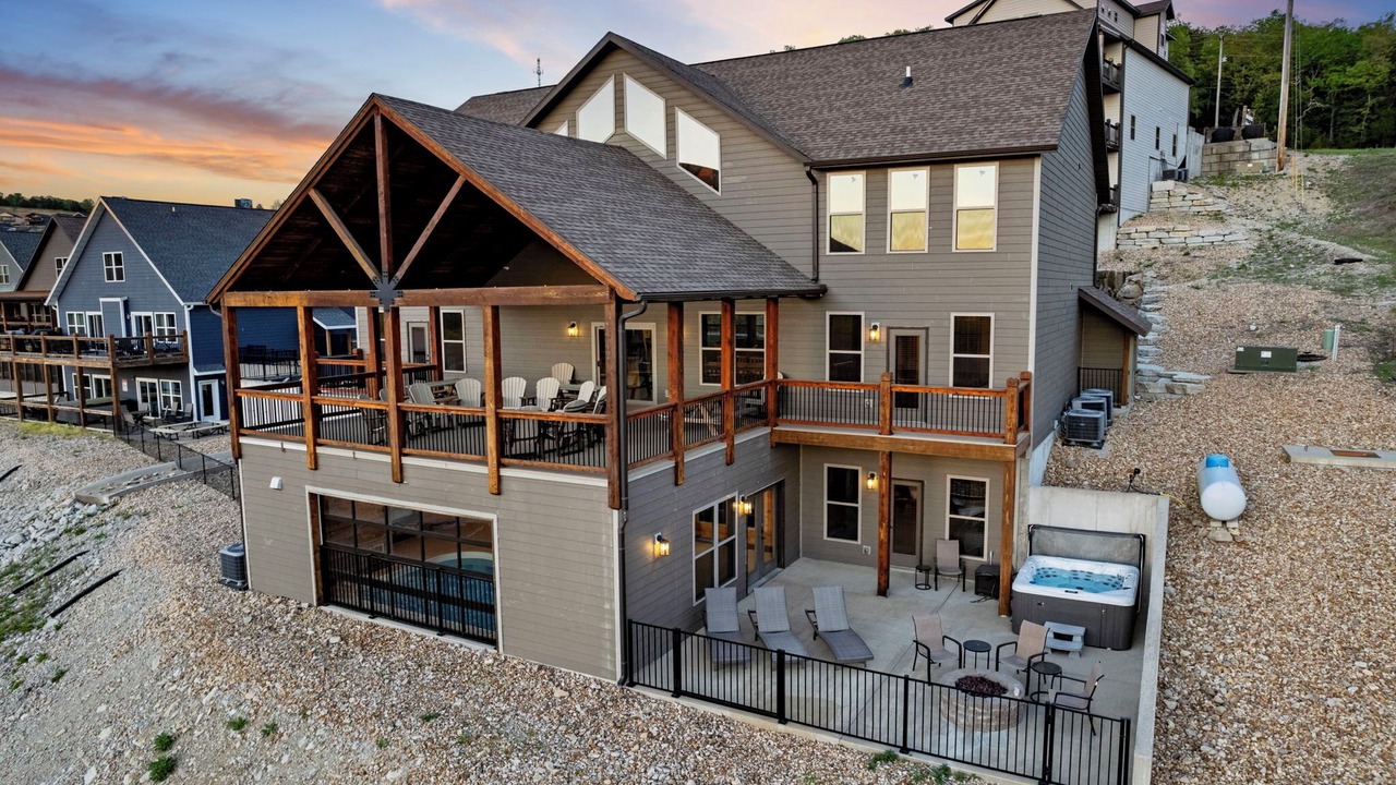 Photo of Outdoor in Table Rock