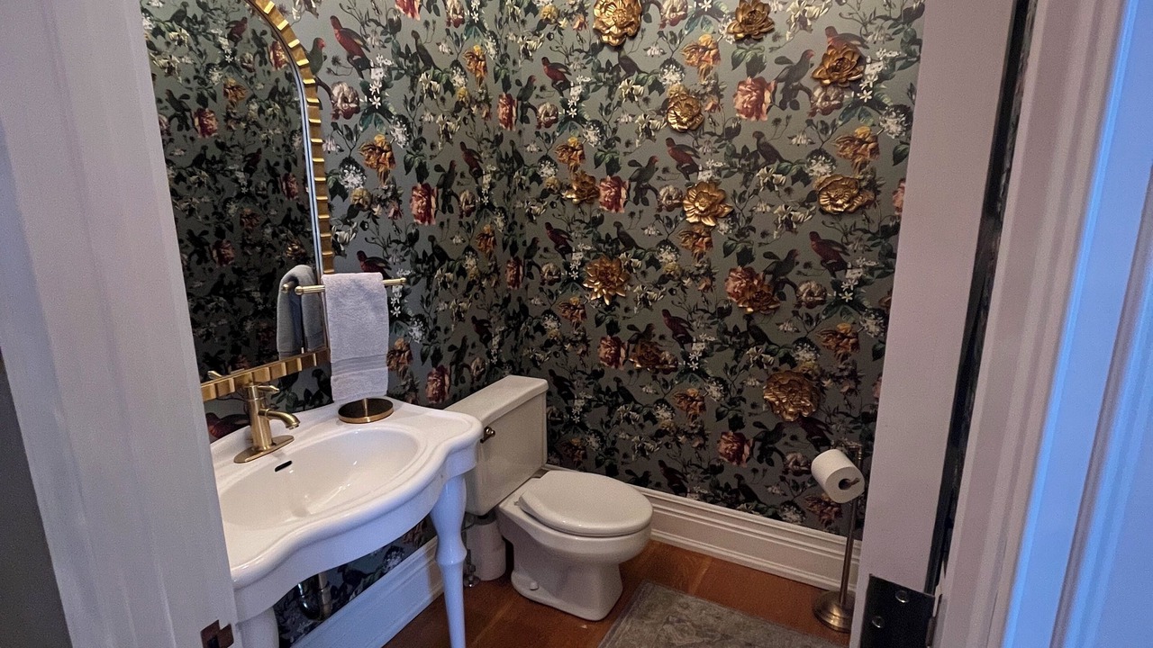 Photo of Bedroom in Cherokee Triangle