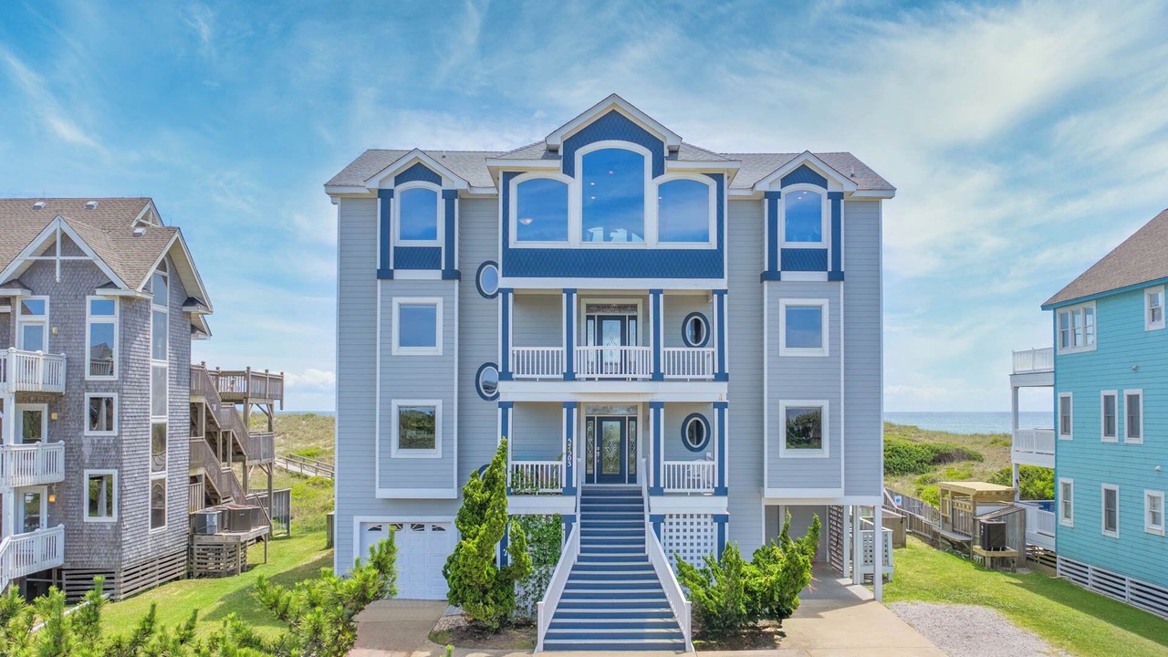 Photo of Others in Hatteras