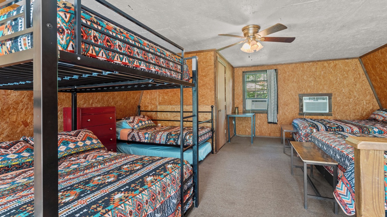 Photo of Bedroom in Pencil Bluff