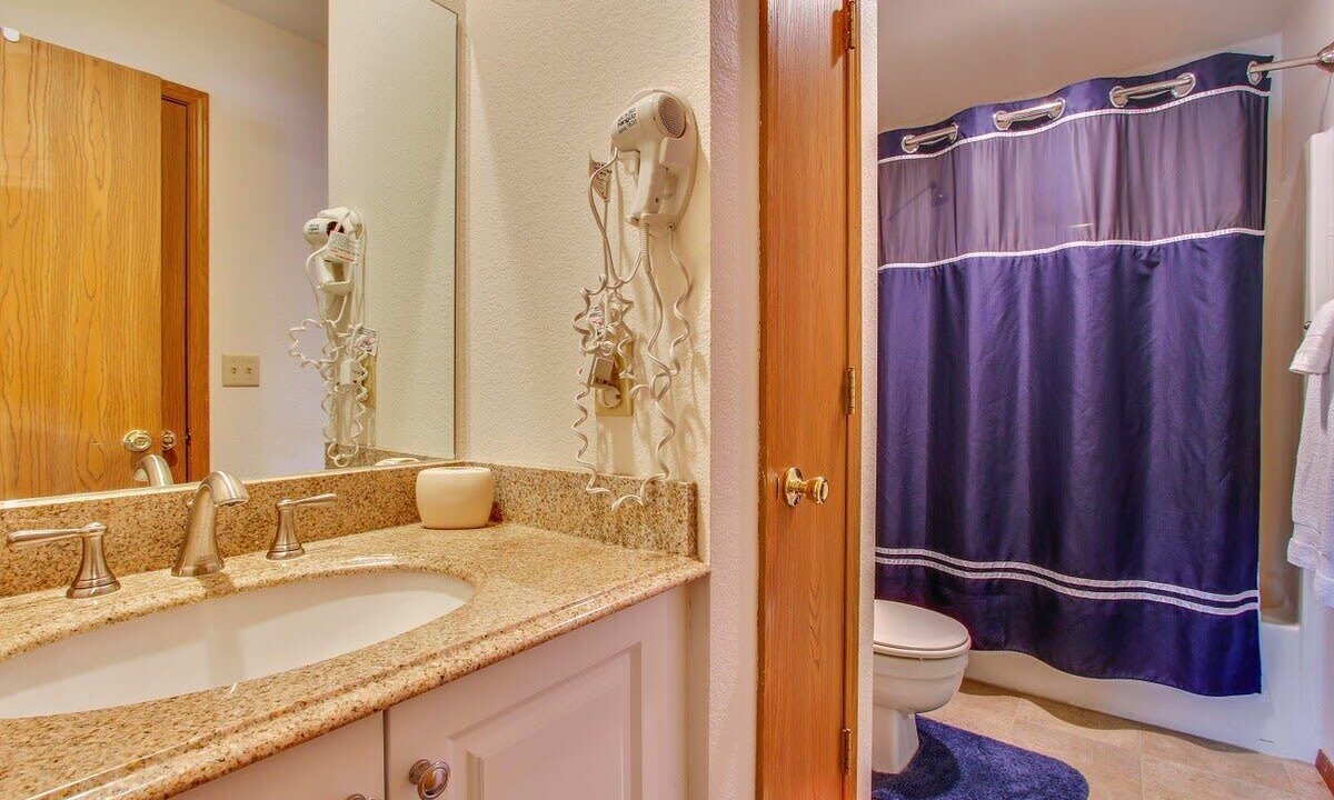 Photo of Bathroom in Indian Point