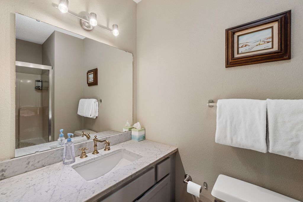 Photo of Bathroom in Notch Estates