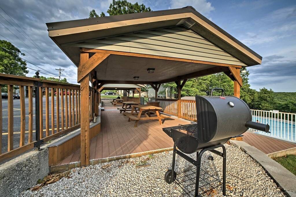 Photo of Others in Notch Estates
