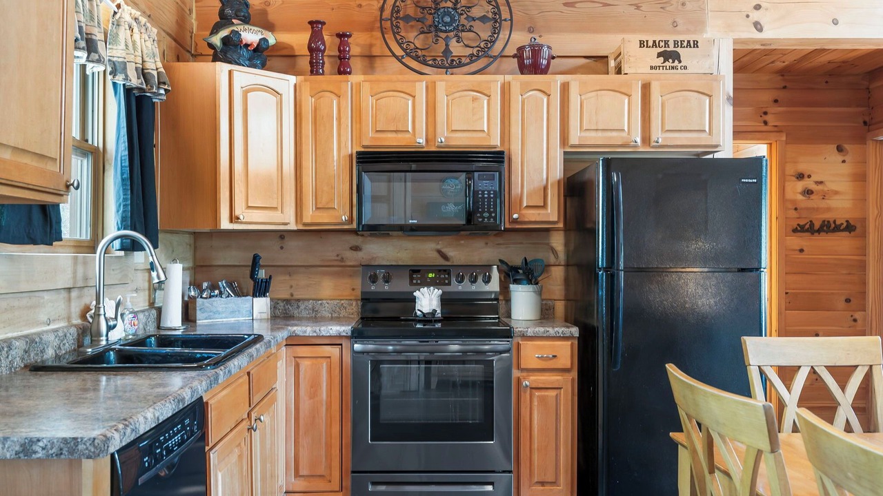 Photo of Kitchen in Branson Cedars