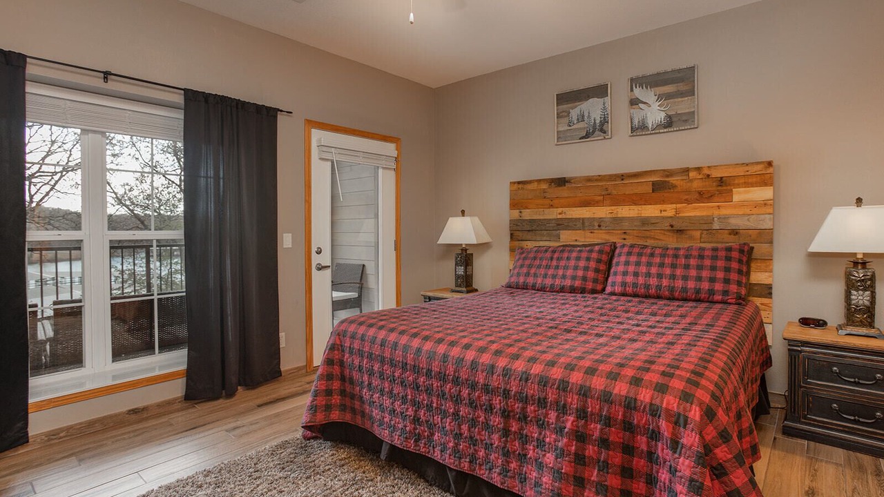 Photo of Bedroom in Branson