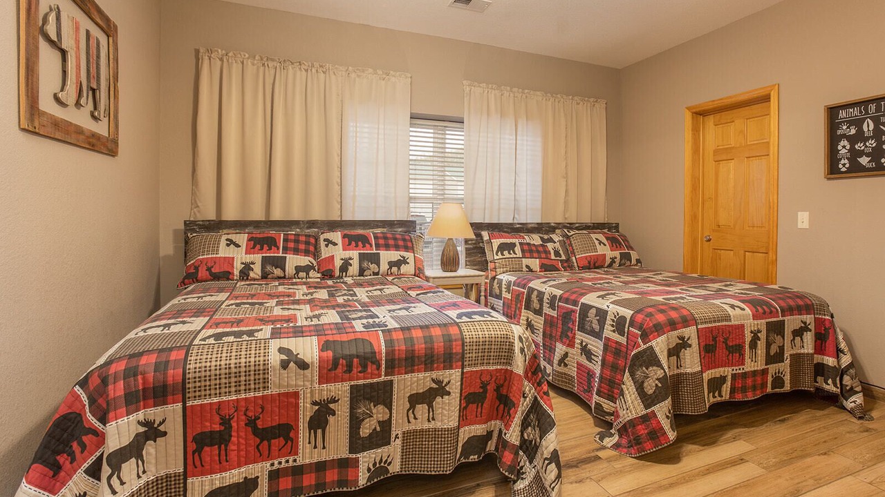 Photo of Bedroom in Branson
