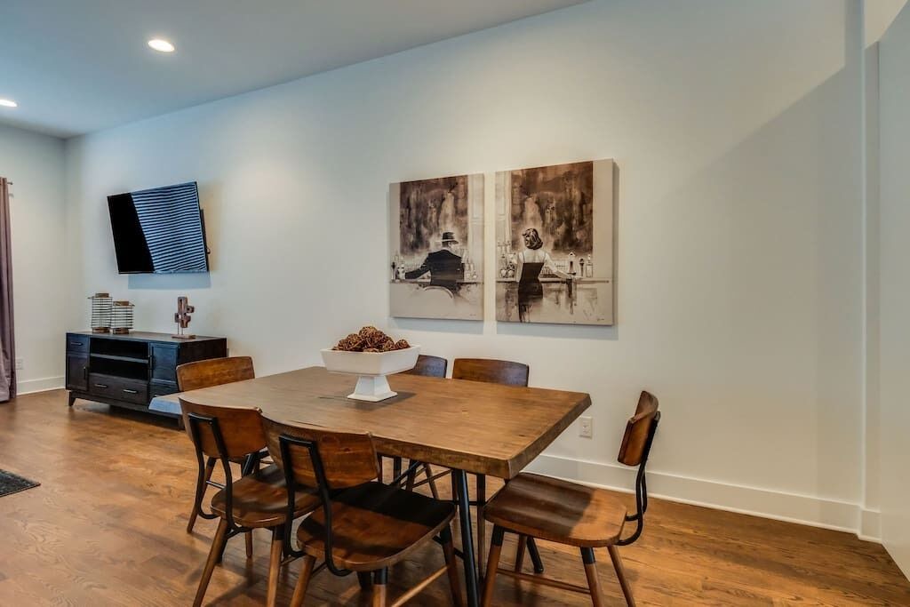 Photo of Others in Nashville