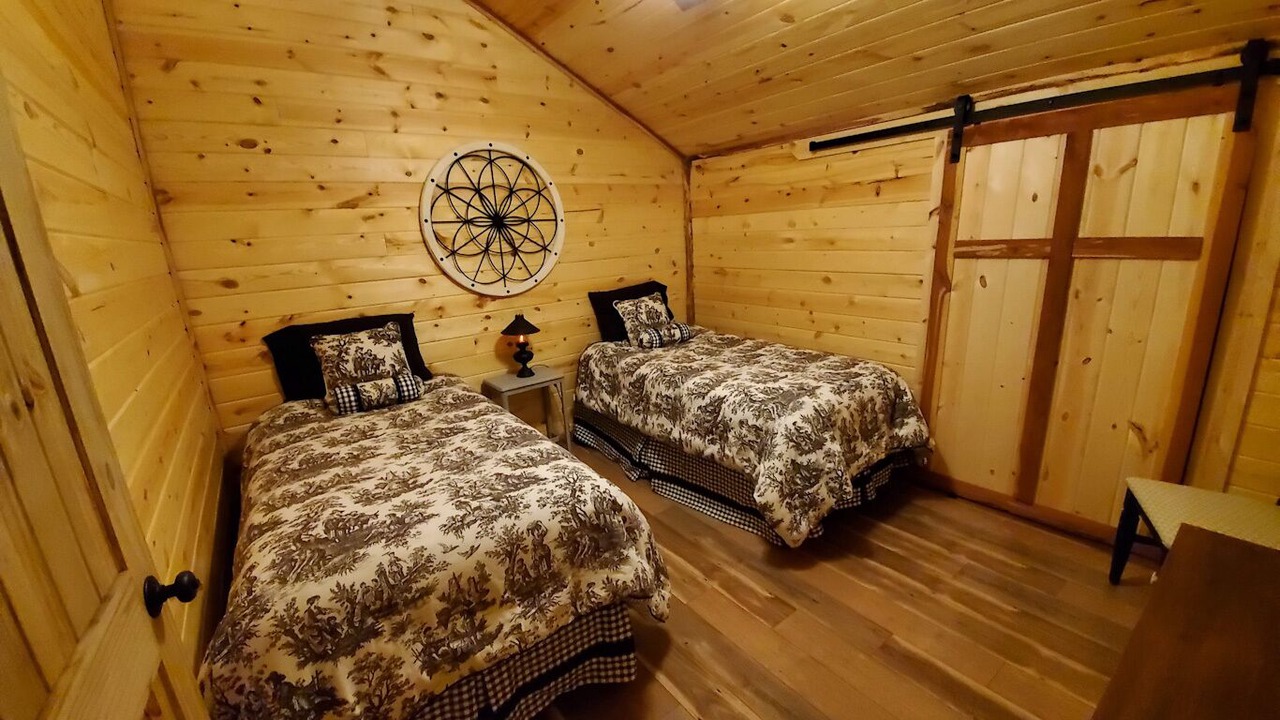 Photo of Bedroom in Kirbyville