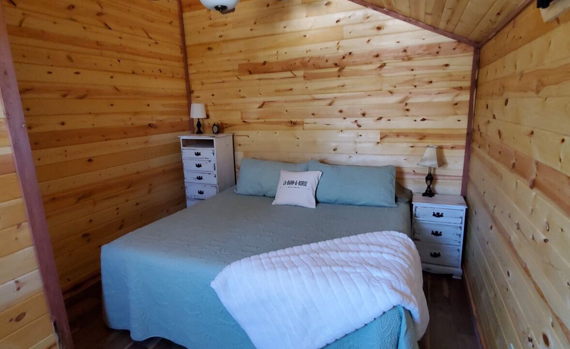 Photo of Bedroom in Kirbyville