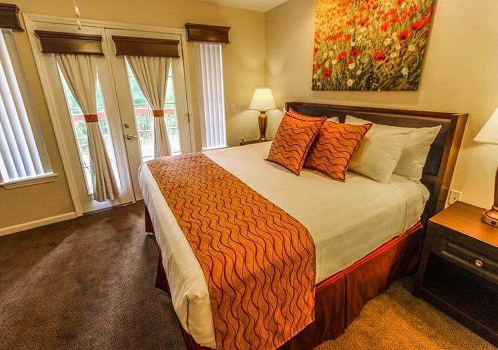 Photo of Bedroom in Branson