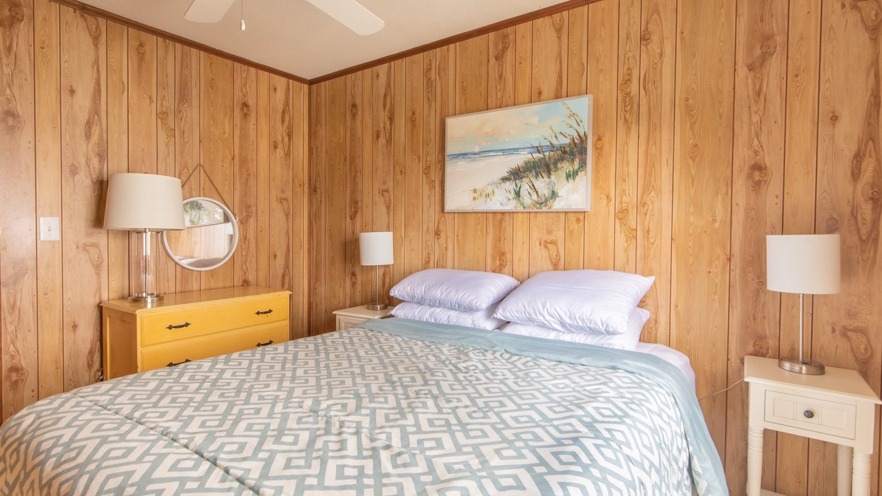 Photo of Bedroom in South Nags Head